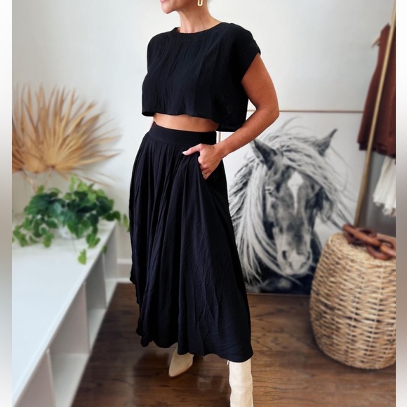 Dresses & Skirts - Black crop top and midi set